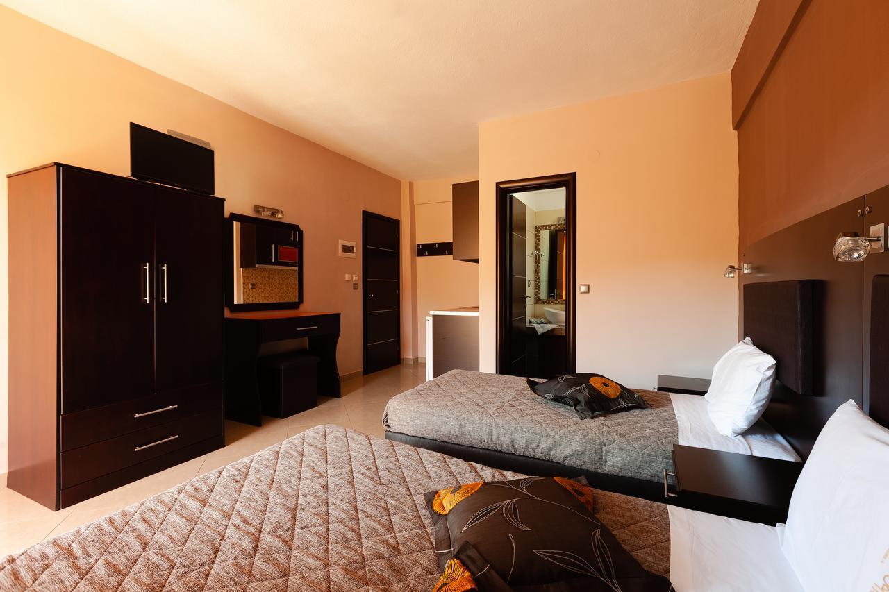 Anthodi Hotel สตาวรอส ภายนอก รูปภาพ