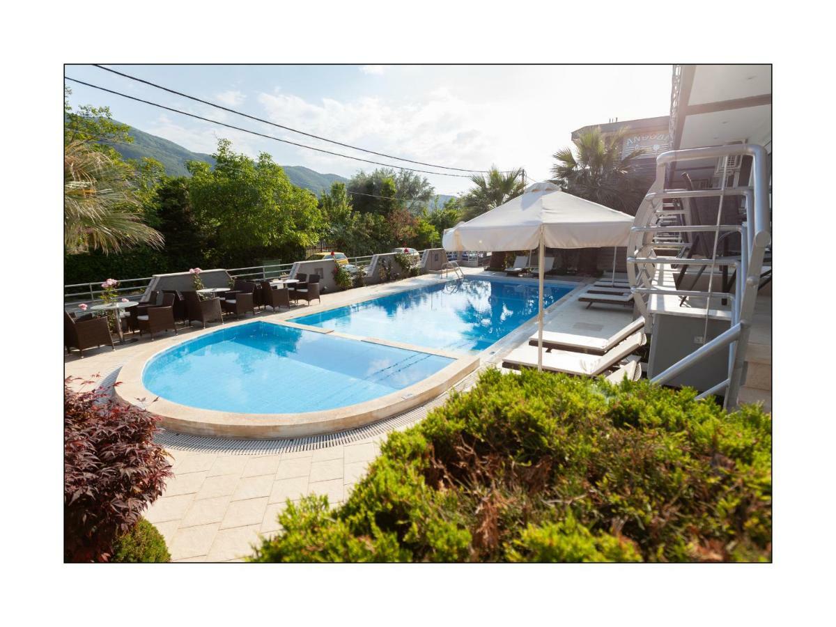 Anthodi Hotel สตาวรอส ภายนอก รูปภาพ